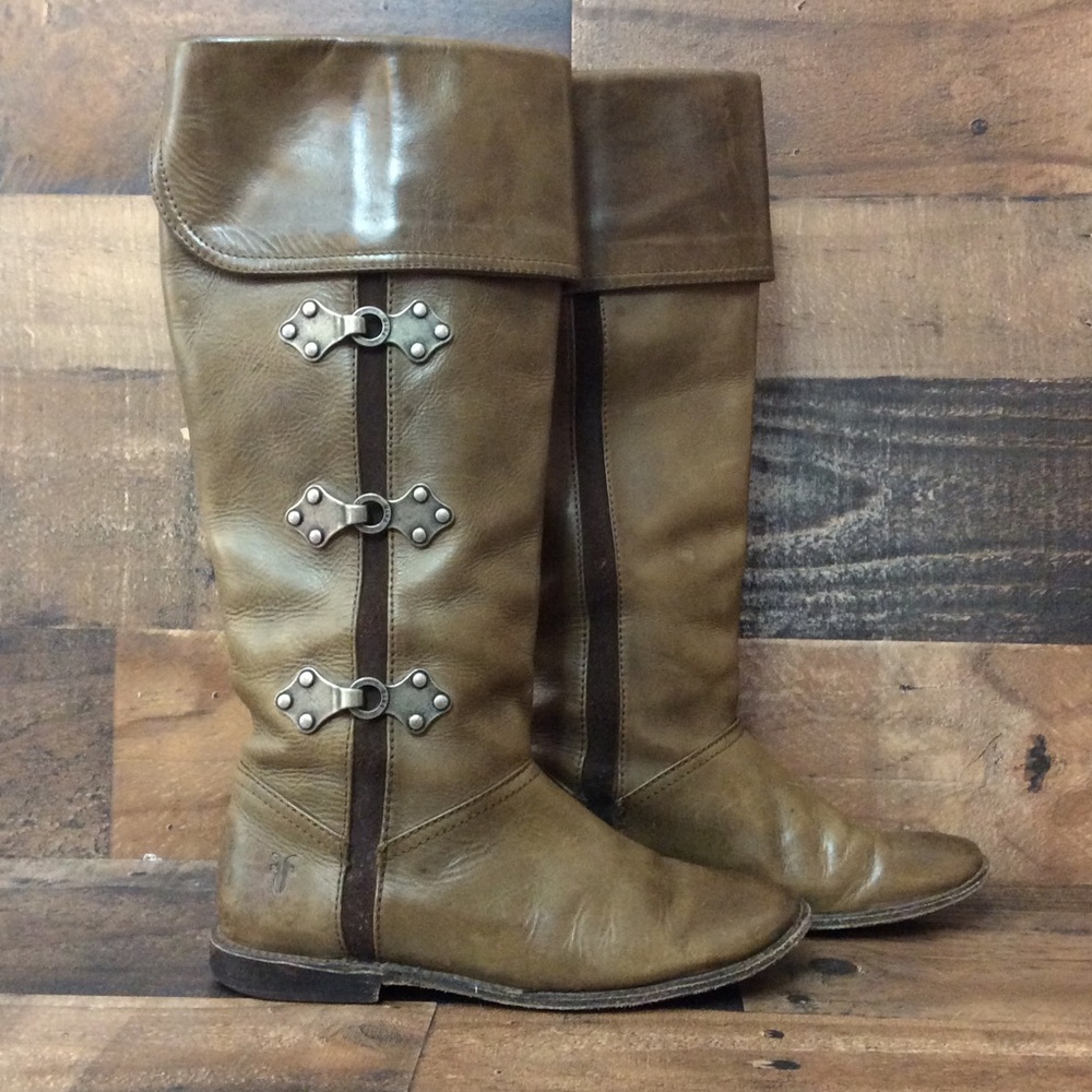 Frye Paige Clovertab boots
